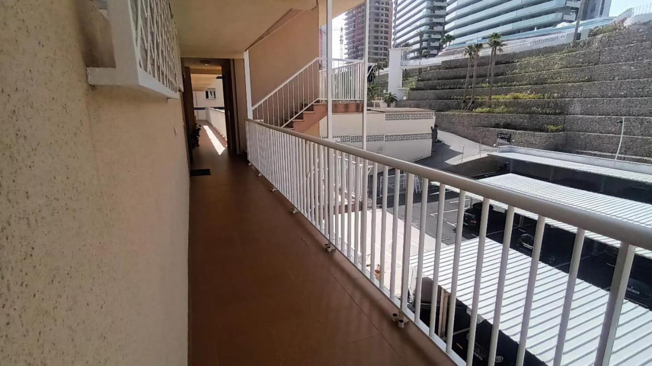 Apartamento Suite Acapulco First Line Benidorm Beach Esterno foto