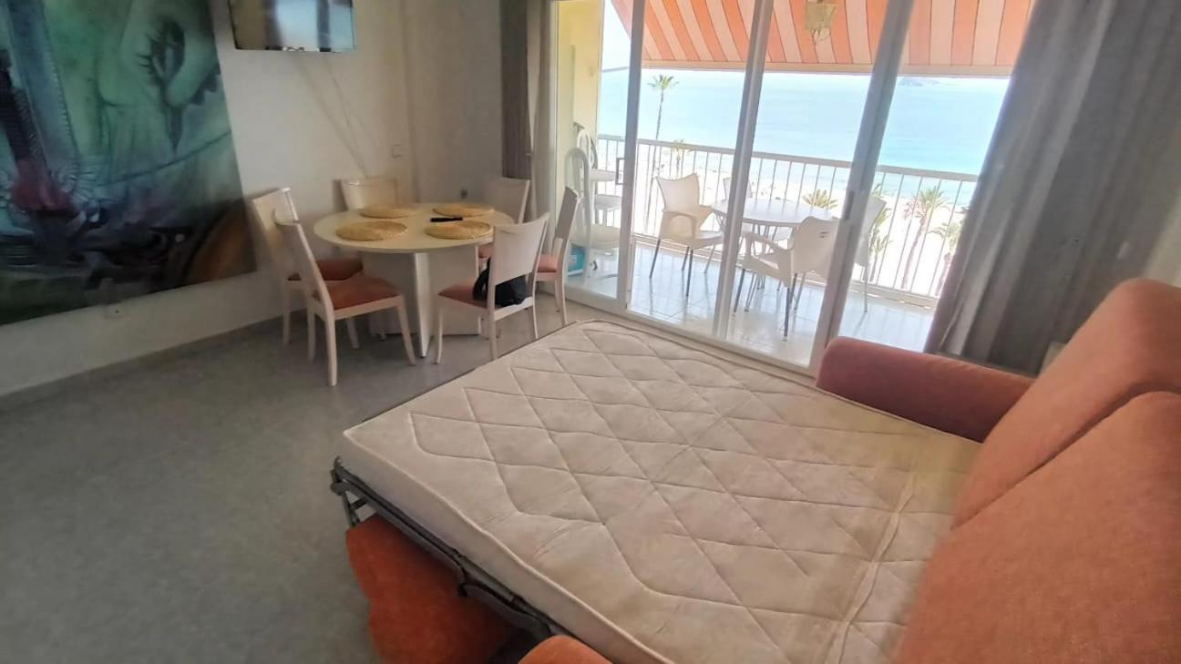 Apartamento Suite Acapulco First Line Benidorm Beach Esterno foto